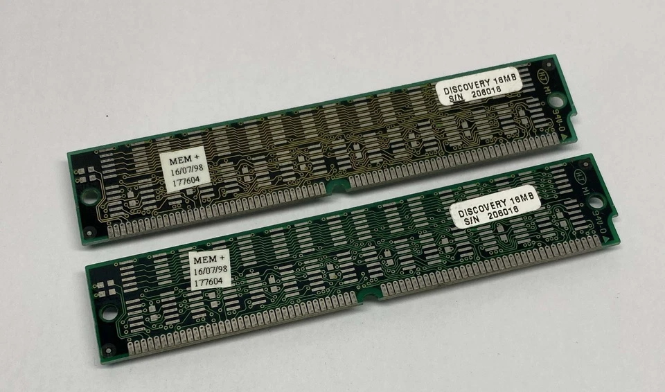 32MB Kit (2 x 16MB) Micron MT4C4M4B1DJ-6 60ns 72-Pin EDO SIMM Memory Modules - Image 2 of 3
