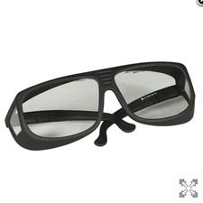 Thorlabs LG6 Laser Safety Glasses, Clear Lenses, 93% Visible Light Transmission