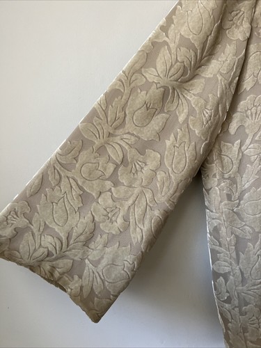 MARK HEISTER Floral Velvet 100% Silk Open Topper Jacket Blouse Size M Tan - Picture 3 of 13