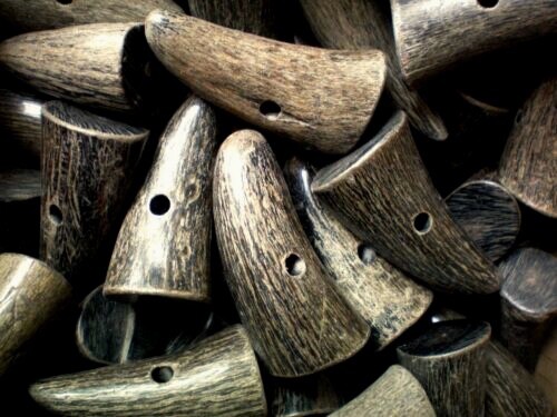 Toggles 52mm Natural Dark Brown Wood Effect Horn Tooth Toggle Buttons Craft W235 - Picture 4 of 24