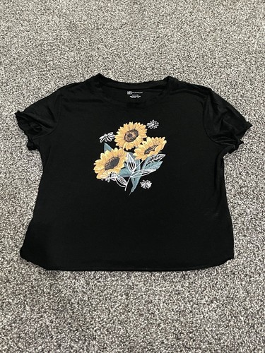 No Boundaries Black Sunflower Short Sleeve Shirt L Junior’s - Bild 1 von 9