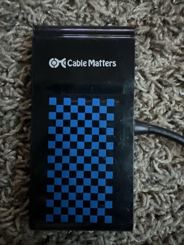 Cable Matters Multiport Adapter USB C Dock with USB C to HDMI or USB C to VGA - Picture 2 of 5