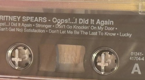 Britney Spears Ups! I Did It Again Cassette Tape JIVE 2000 SEALED *HYPE STICKER - Bild 10 von 10