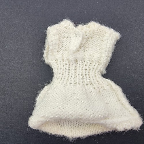 Vintage Barbie Doll Crochet Knit Dress White Clothes Replacement Part - Bild 4 von 6