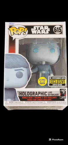 Funko POP! Star Wars Holographic Luke Skywalker GITD #615 EE Ex w/ Protector