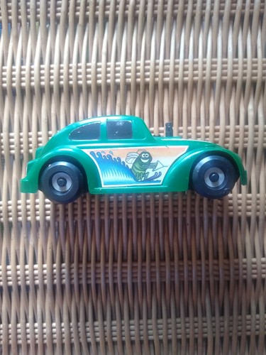 Vintage 1980 Ideal Green Volkswagen Beetle Battery Operated Toy Car Untested  - Picture 2 of 4
