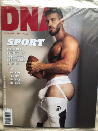 DNA MAGAZINE Lot ISSUE 294 Måneskin VOGUE ITALIA Italian Damiano David Maneskin - Picture 3 of 4
