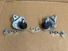 PAIR OF FRONT SUSPENSION BOTTOM BALL JOINTS FOR TOYOTA COROLLA E11 1997-2002