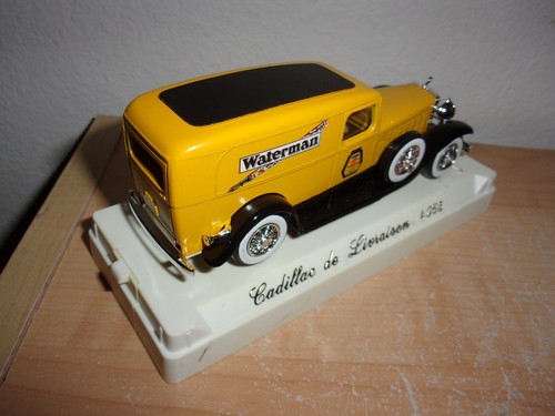 Solido Cadillac Sedan Delivery Panel Van Waterman Yellow 1:43 - Picture 2 of 3