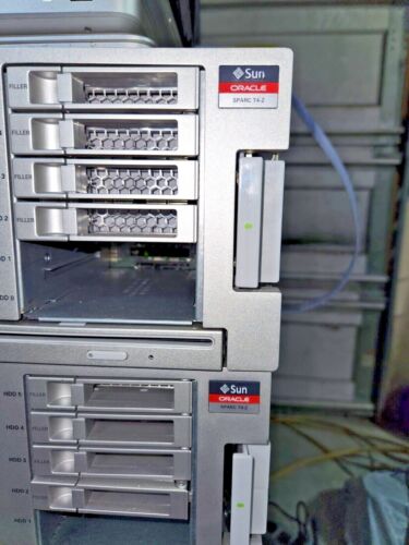 Sun ORACLE SPARC T4-2 1TB RAM 4 X 300GB Ethernet Und Faser Karten Rack Set - Bild 2 von 7