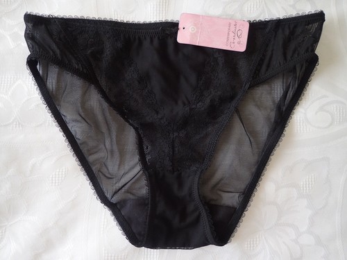 TARGET, Bikini in Size 12, Colour in Black - Picture 1 of 2