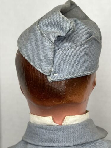 Vintage 18" R.A.F. WWII Pilot Reliable Toy Co. Canada Original Clothing - Picture 7 of 12