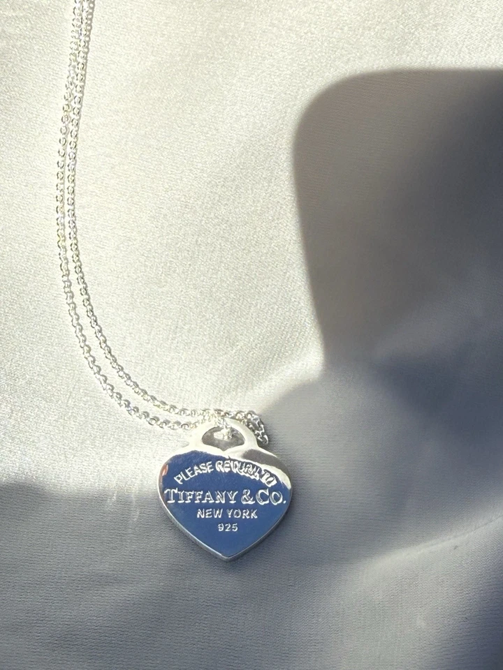 Tiffany & Co. Colgante Etiqueta Corazón Collar Plata 925 Cadena 18" Sin Caja Foto 3 de 3