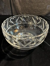 Tiffany & Co. Crystal Raised Hearts 8" Serving/Candy Bowl