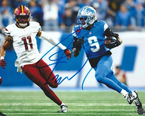Jameson Williams Autographed Detroit Lions 8x10 Photo with COA/Matching Hologram