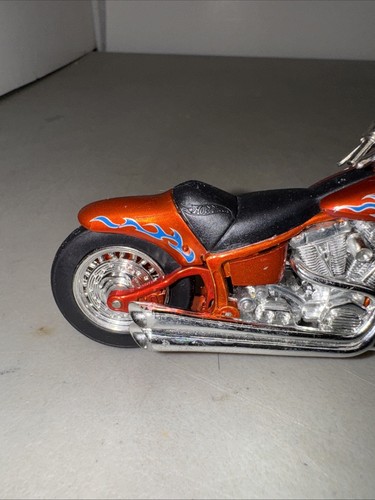 Hot Wheels Motorcycles Street Power Fat Ride 1:18 Harley Davidson Diecast Bike - Picture 10 of 16