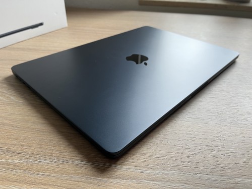 Apple MacBook Air M2 15'' (2023) Mitternacht - 1TB SSD - 16GB RAM - Bild 5 von 16