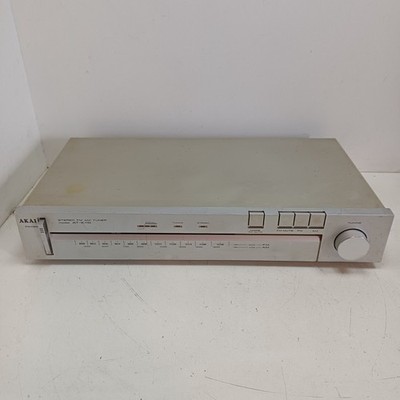 Akai AT-K110 Stereo FM/AM Tuner GETESTET Vintage Silber FM Stummschaltung +SAMPLE VIDEO