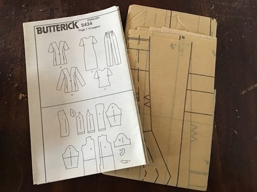 Butterick 5434 Delta Burke Jacket Skirt Pants Top~  Size 22W-24W-26W ~ New Uncut - Picture 5 of 5
