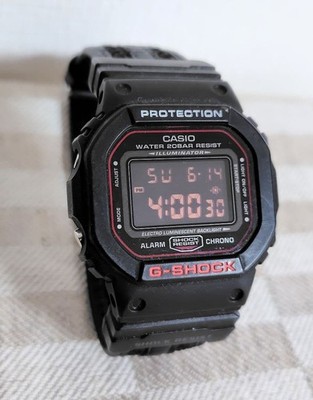 CASIO G-SHOCK DW-5600 / Digital Square Watch / 20 BAR / Module 1545 / Used