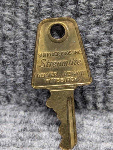 Vintage Brass Samsonite Streamlite Luggage Key Number 96 Shwayder Brothers Inc - Bild 3 von 3