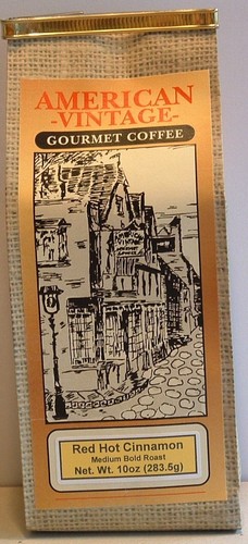 Canela roja caliente 10 oz café de postre molido medio tostado en negrita - Imagen 1 de 8