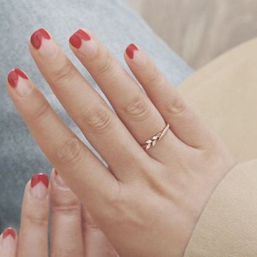 14k Gold Tiny Ladies Pieces Of Exquisite Ring Diamond Small Fresh Engagement - Picture 3 of 7