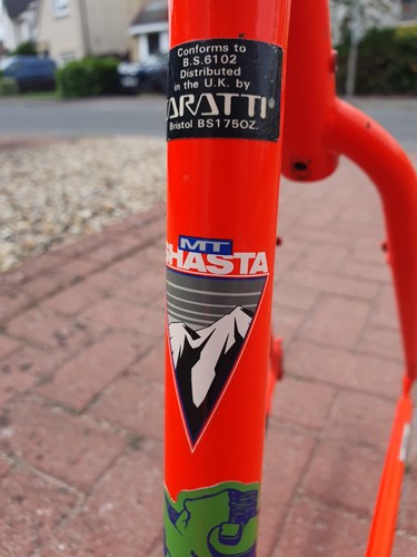 Mt Shasta Tempest Bike Frame and Forks, great colour, decent condition - Picture 13 of 13