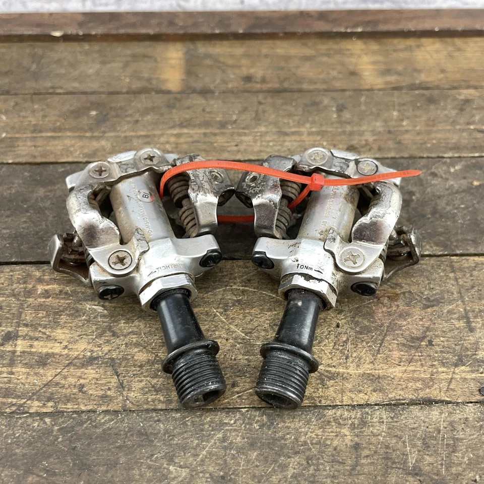 Shimano PD-M540 SPD Clipless Pedals Pair Silver Dual-Sided MTB XC Gravel 9/16 - Image 2 of 4