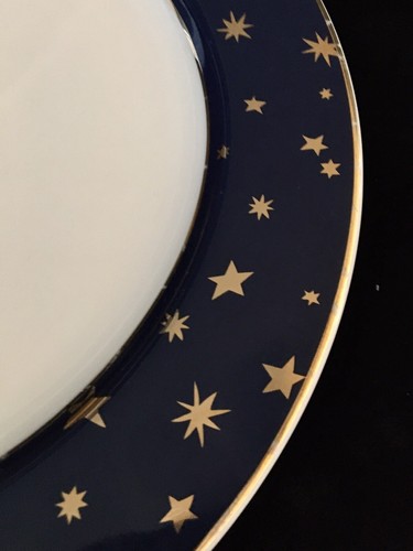 SET OF 2 SAKURA GALAXY DK BLUE PORCELAIN DINNER PLATES 10-5/8" Gold Stars Trim - Picture 3 of 6