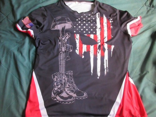 Honor The Fallen US Veterans mehrfarbiges Hemd Größe Polyester