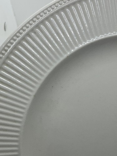 Wedgwood England Windsor 10-7/8" Dinner Plate Ivory Cream Embossed Ribs Dots - Picture 3 of 12