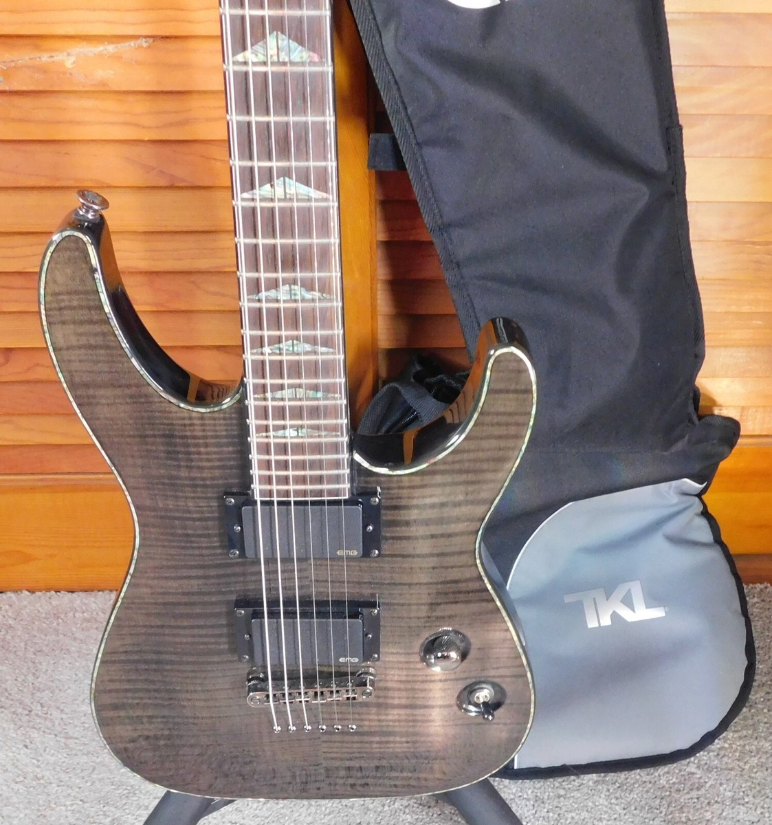 2011 Charvel Desolation Series Soloist DX-1 Flamed Maple