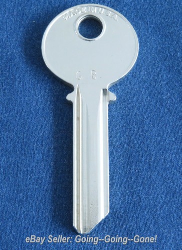 ¡RARO! LLAVE ORIGINAL YALE & TOWNE 11GB 6 PINES NÍQUEL PLATA EN BLANCO 998GB Y11 Y79 - Imagen 3 de 4