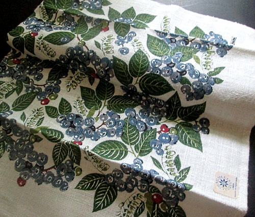 ZWEI KAY DEE LEINEN GESCHIRRTÜCHER NICHT BENUTZT BLAUBEEREN & NEW ENGLAND BRÜCKEN - Bild 7 von 8