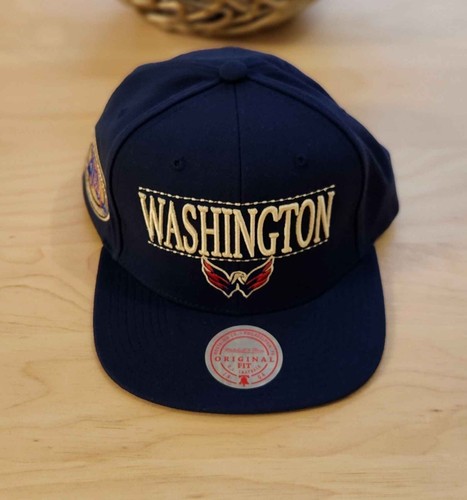 Washington Capitals Mitchell & Ness NHL The City Snapback Anniversary Patch Cap - Picture 2 of 8