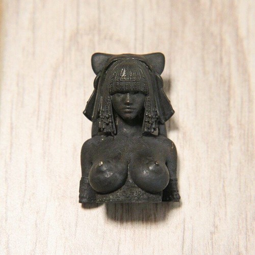 Black Brass Egyptian Queen Statue Miniature Version of Body Art Decorations - Picture 6 of 6