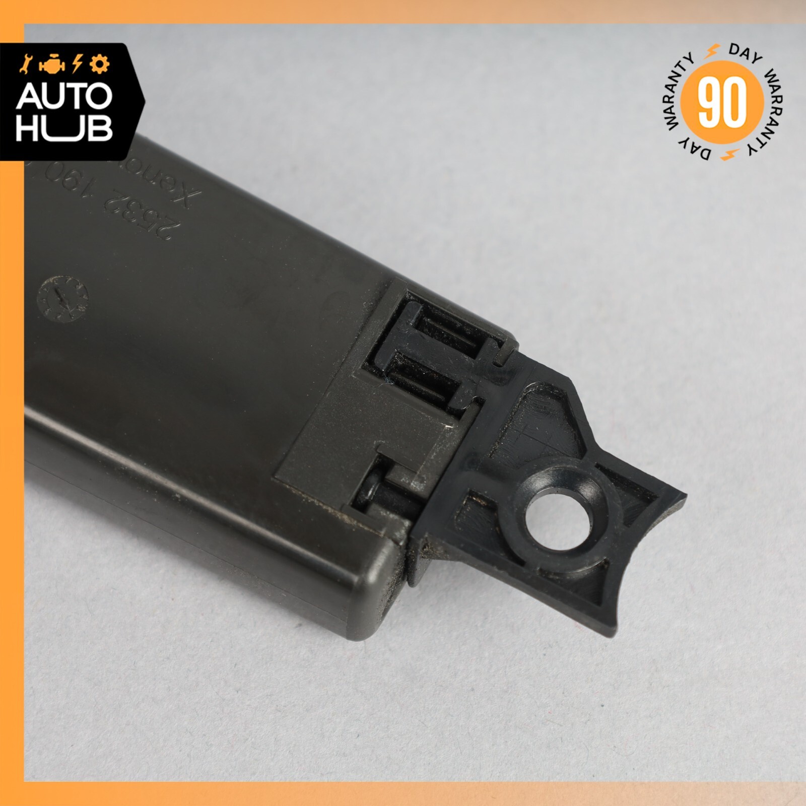 05-13 Maserati GranTurismo M145 Tire Pressure Monitor Sensor 224562 OEM