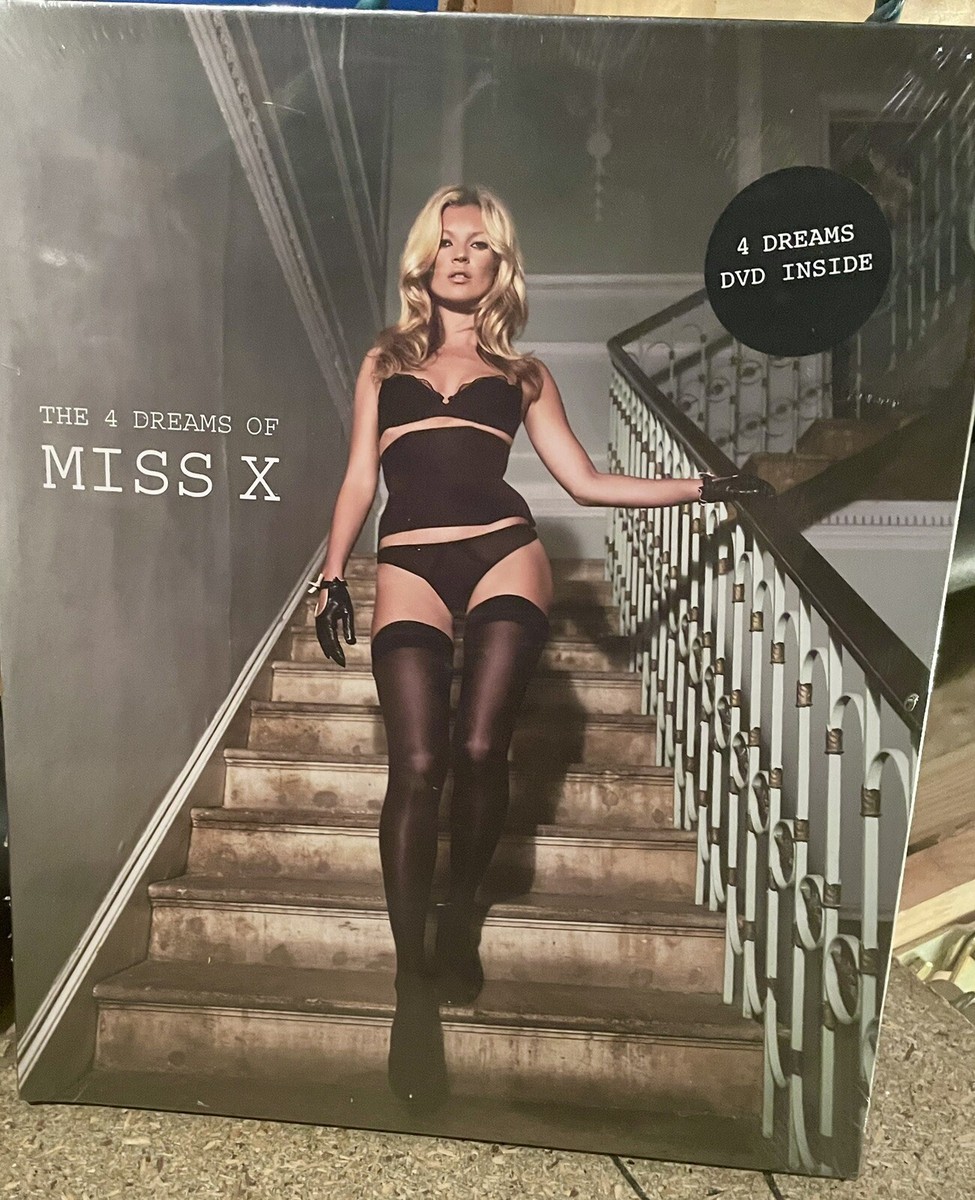 THE 4 DREAMS OF MISS X 写真集 THE 4 DREAMS OF MISS X 写真集