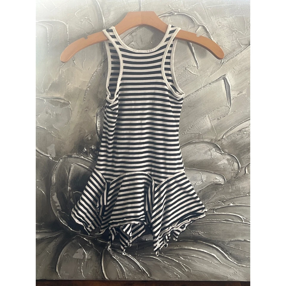Vestido sin mangas a rayas blanco y negro Savannah para niñas con dobladillo con volantes talla 6 Foto 2 de 4