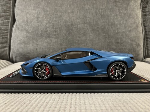 Colección 1/18 MR Lamborghini Revuelto Mehit Azul Mate Limitado Con Estuche - Imagen 13 de 21