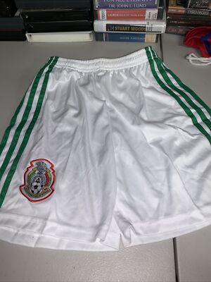 new boys size 26 green and white mexico soccer shorts Bin #347