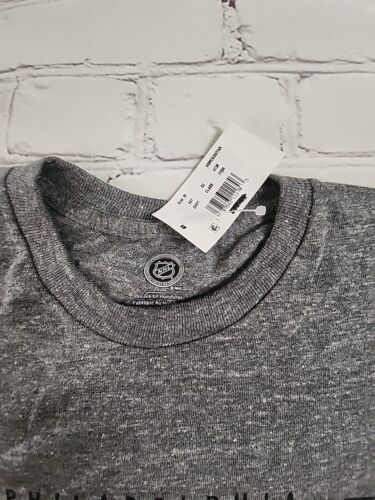 Philadelphia Flyers NHL SS Ultra Soft Crew Neck Tee T-shirt Mens M NEW - Picture 3 of 6