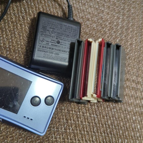 Nintendo Game Boy Micro System Konsole mit fünf Spieltiteln und Ladegerät Blau - Bild 11 von 19