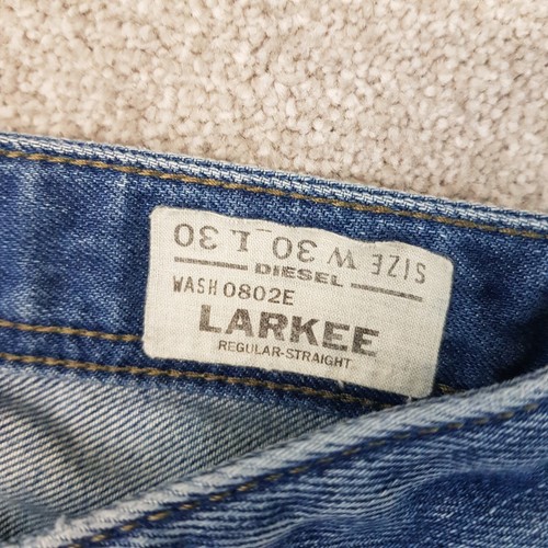 Jeans Diesel Para Hombre 30x30 Azul Larkee 0802E Regular Recto Denim Ligero Distress - Imagen 5 de 14