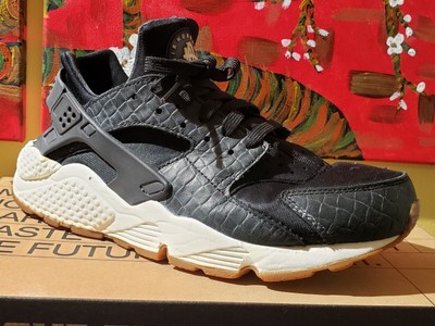 Nike huarache hotsell snakeskin