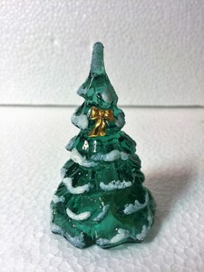 RARE-FENTON-1999-SPRUCE-GREEN-3-034-HANDPAINTED-AMERICAN-CHRISTMAS-TREE-W-GOLD-BOW