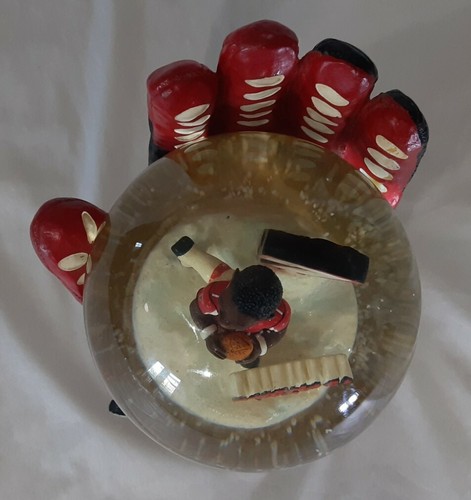 Michael Vick #7 Atlanta Falcons Forever Collectibles (#760 Of 5,004) Snow Globe - Picture 8 of 12
