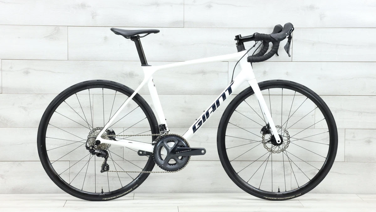 2021 Giant TCR Advanced 2 Disc Med/Large Road Bike