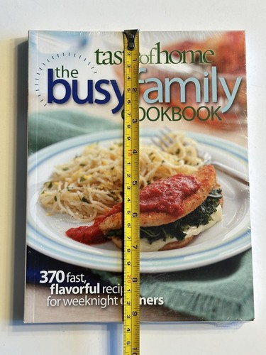 The Busy Family Cookbook - By Taste Of Home - Paperback Book - New - Picture 5 of 6